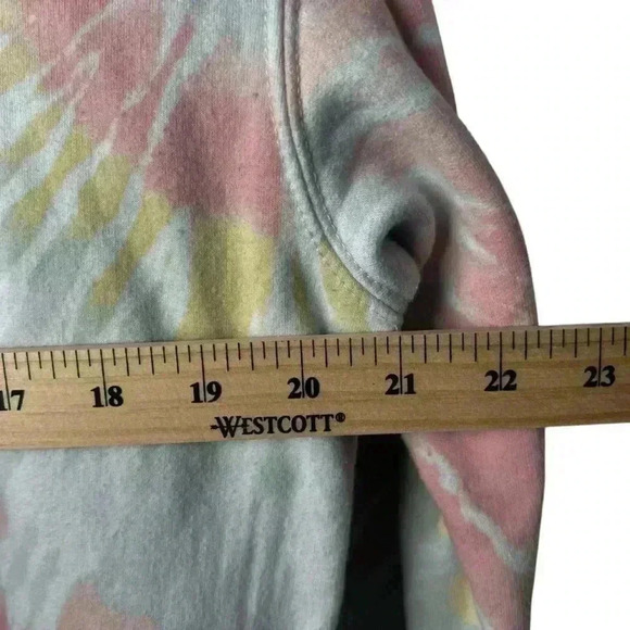 Rugrats Tie Dye Print Yellow Pink Sweatshirt Character Sleeve | Size Medium - Picture 6 of 7